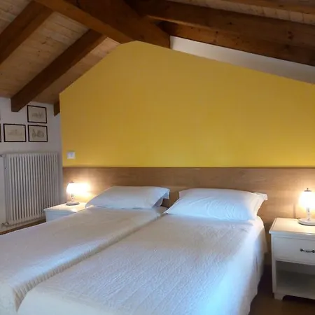 Daire Casa Via Castelmonte *